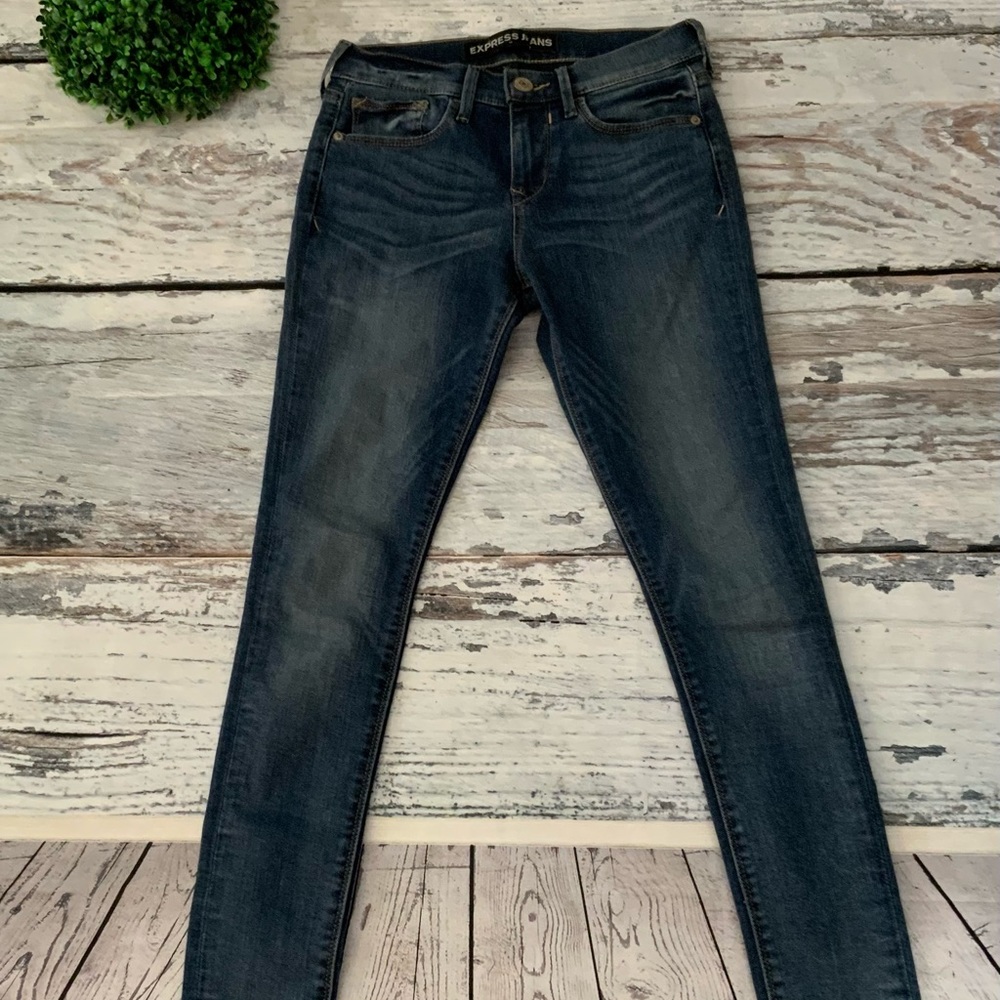Express Size 2 Gently Used Medium Wash Skinny Jean